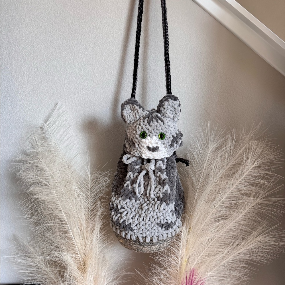 Custom made cat purse